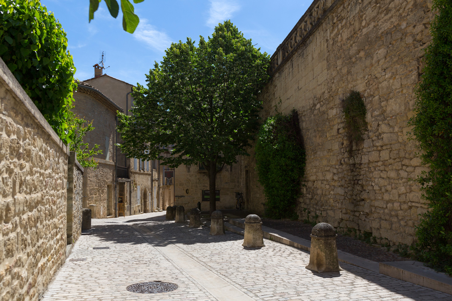 Ruelles ville de Provence